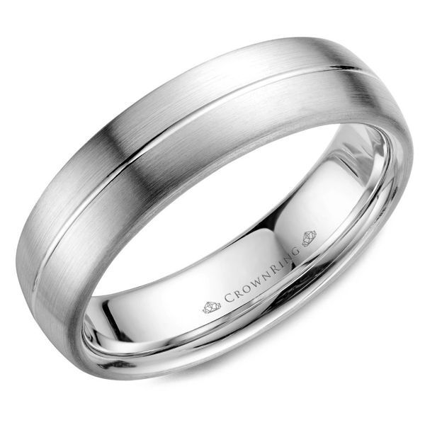Picture of Brushed Finish Line Detailed Men's Wedding Band