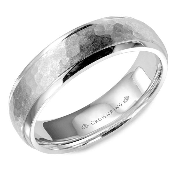 Picture of Hammered Finish Center Men's Wedding Band